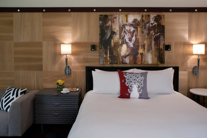 Photo of the hotel Sofitel Philadelphia at Rittenhouse Square: King bed 2