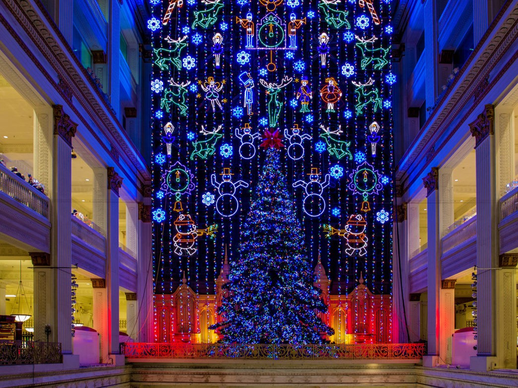Photo of the hotel Sofitel Philadelphia at Rittenhouse Square: Macys christmas light show 1 j fusco 2200vp